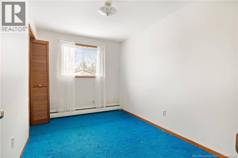 69 Chandler Crescent — photo 19 of 39