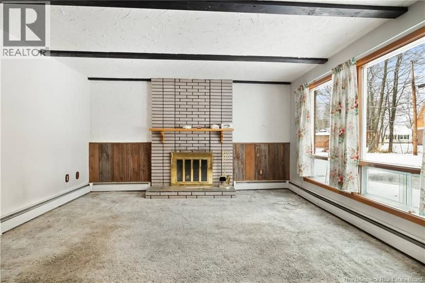 69 Chandler Crescent — photo 14 of 39