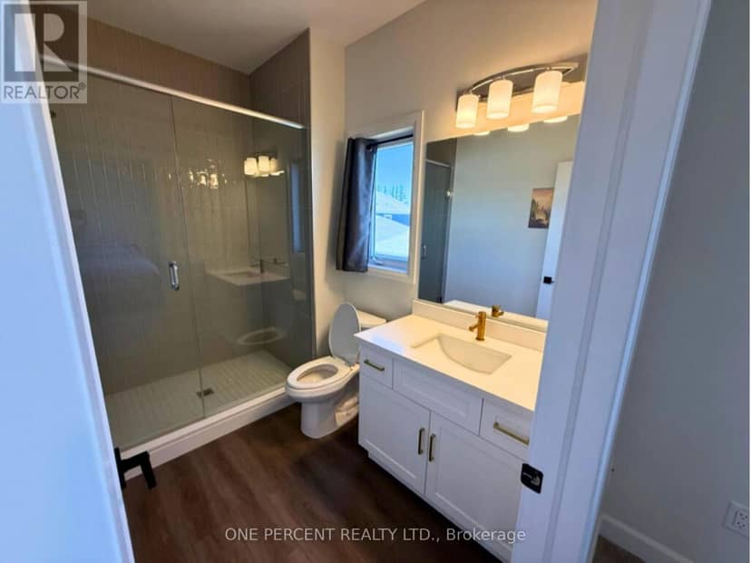 7 - 6 Shores Lane — photo 9 of 24
