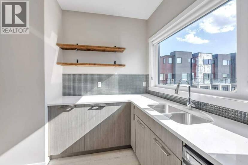 903, 218 Sherwood Square NW — photo 11 of 35