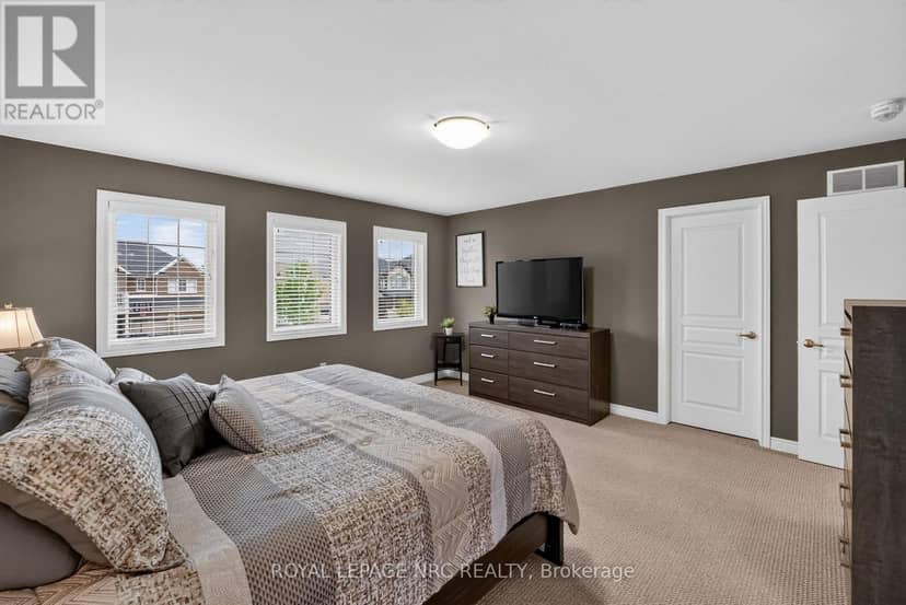 7794 Clendenning Street — photo 18 of 40