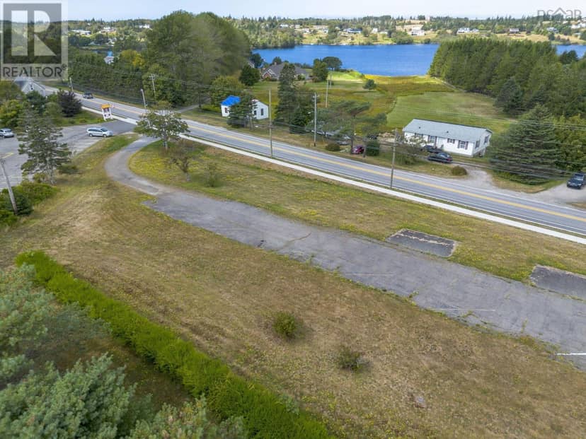 Lot 1 1 Highway — photo 22 of 40