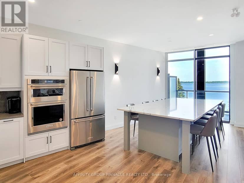 201 - 99 Louisa Street — photo 35 of 40