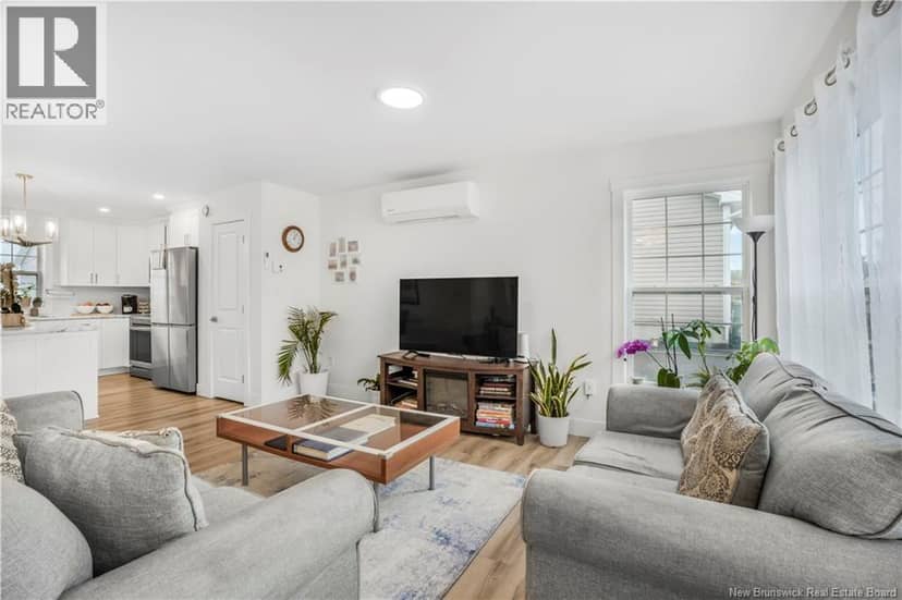 27 Aiden Street — photo 3 of 40
