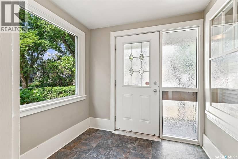 234 10th STREET E, Saskatoon, photo 3