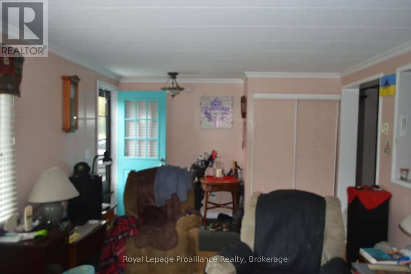 17 Warbler Lane — photo 4 of 13