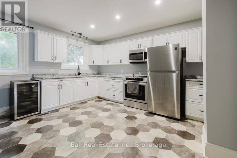 47 Park Street S — photo 10 of 33