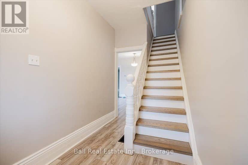47 Park Street S — photo 27 of 33