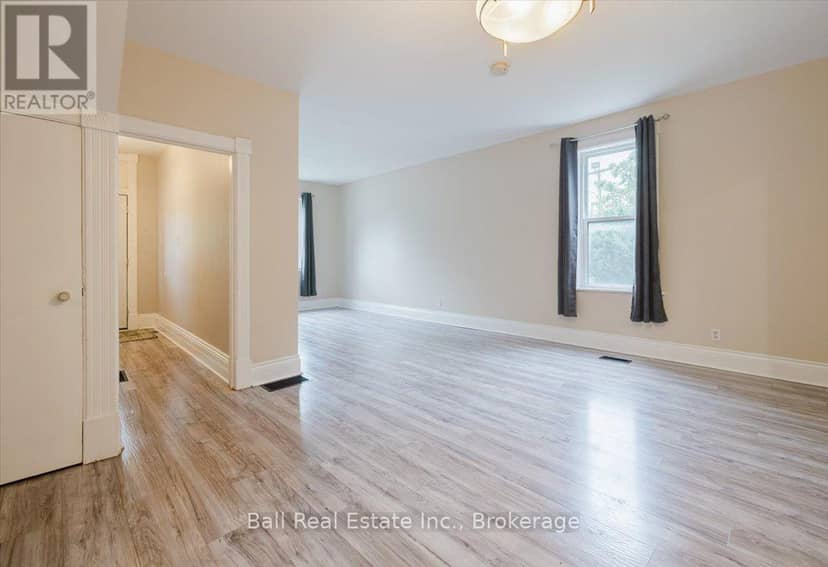 47 Park Street S, Peterborough, photo 7