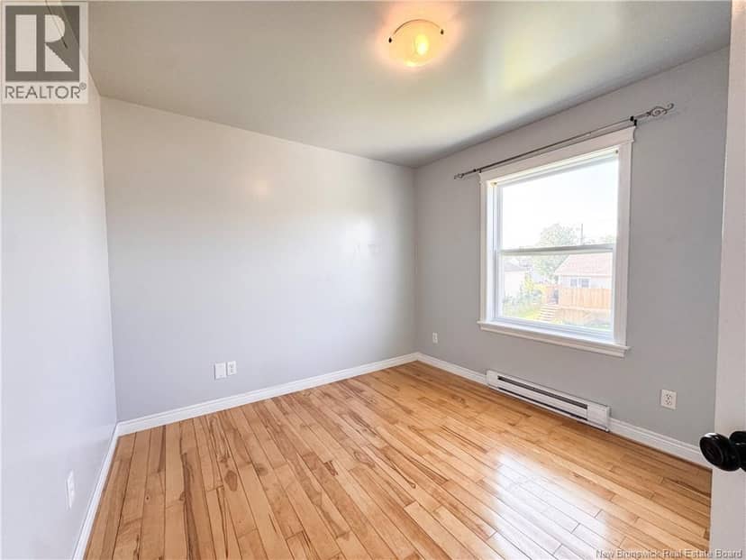 146 Ivy Road — photo 15 of 33