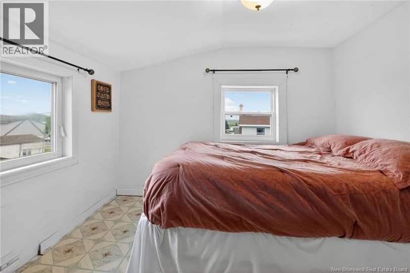 8 Nowlan Avenue — photo 23 of 40