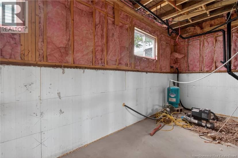 8 Nowlan Avenue — photo 31 of 40