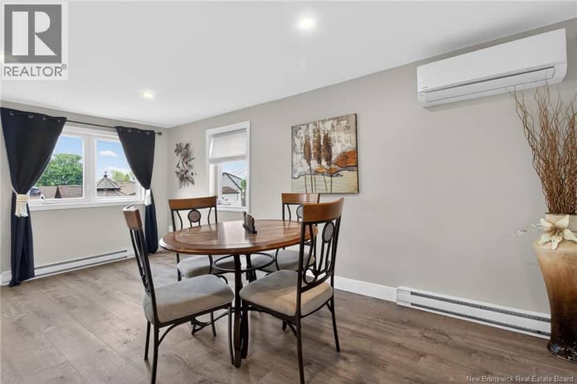 8 Nowlan Avenue — photo 5 of 40