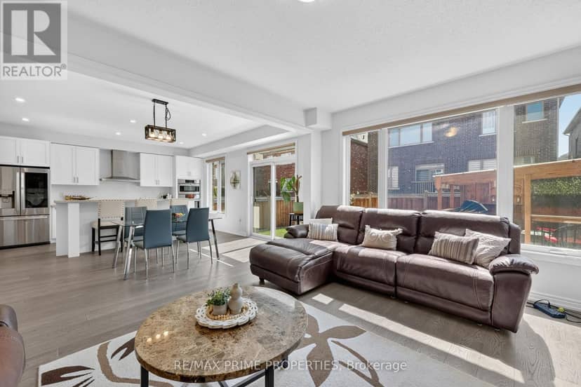 28 Frederick Taylor Way — photo 7 of 40