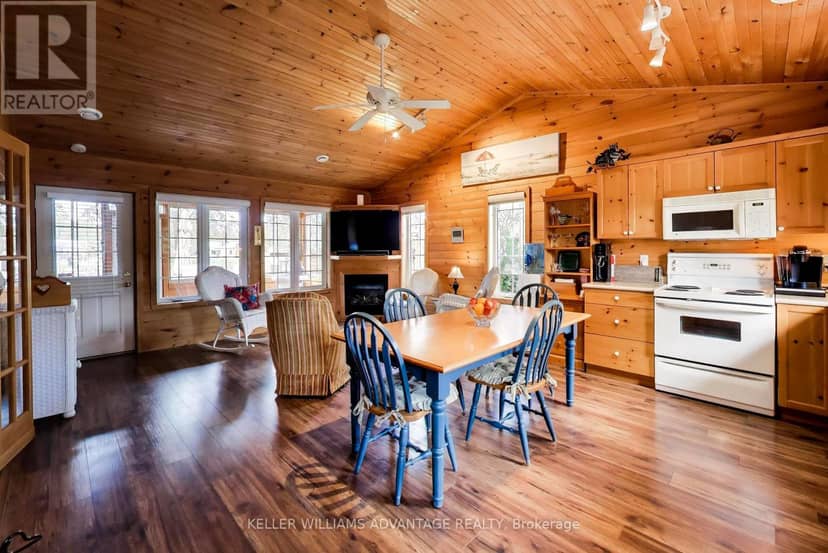 10 Cabin Crescent — photo 10 of 40