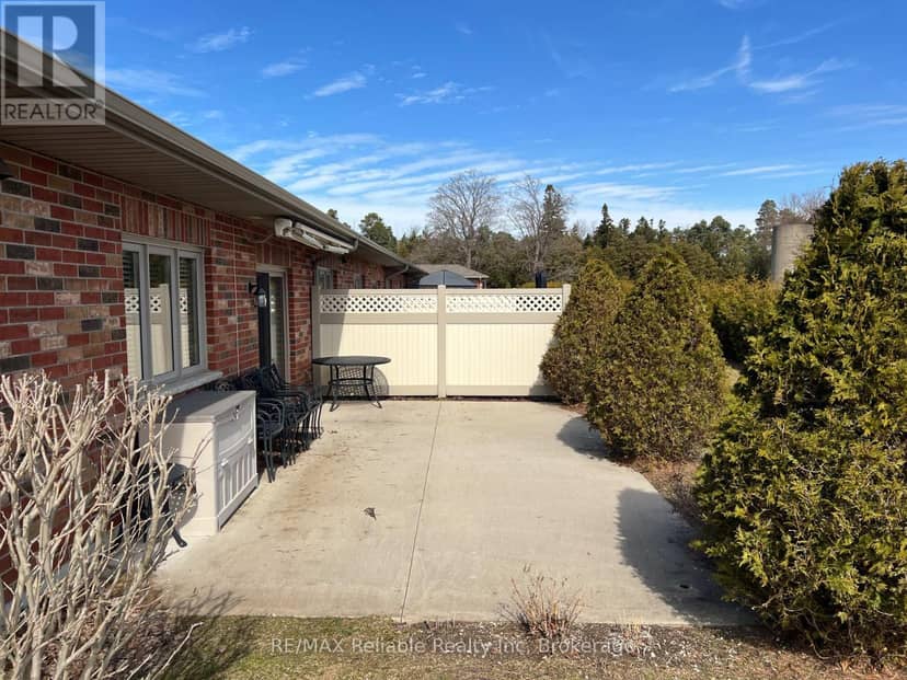 15 Bayfield Mews Lane — photo 9 of 40