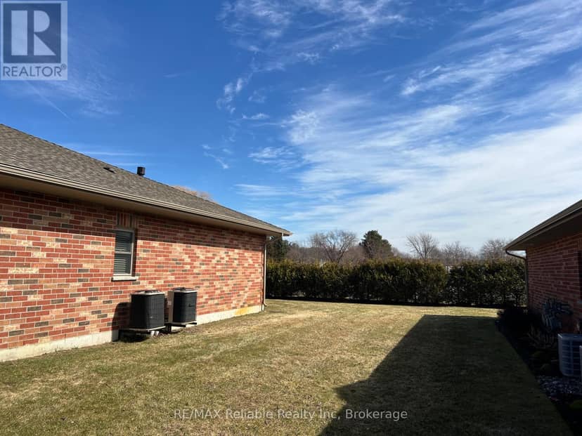 15 Bayfield Mews Lane — photo 38 of 40