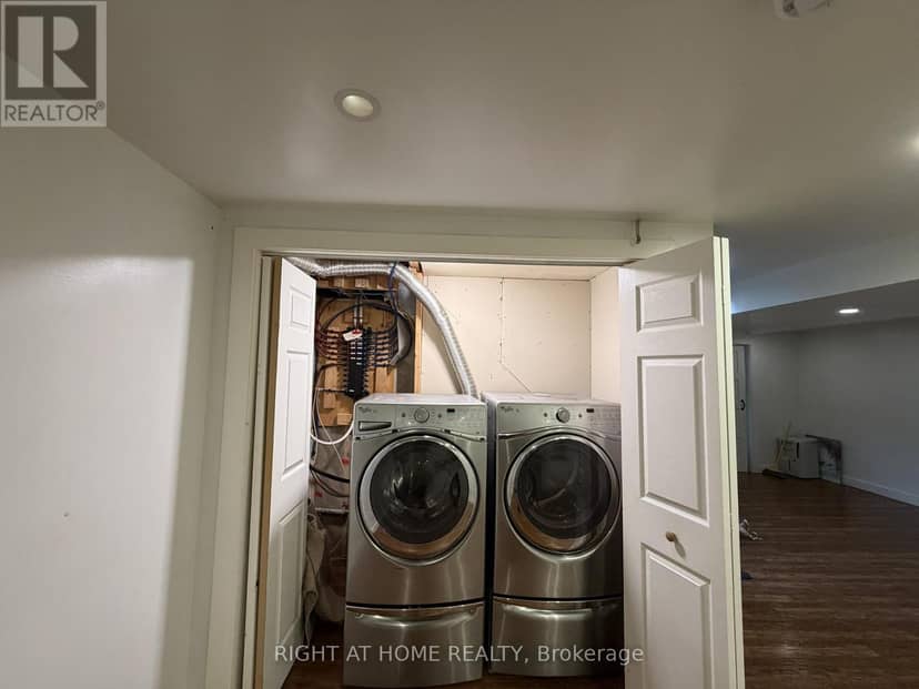 110 Muriel Crescent — photo 7 of 11