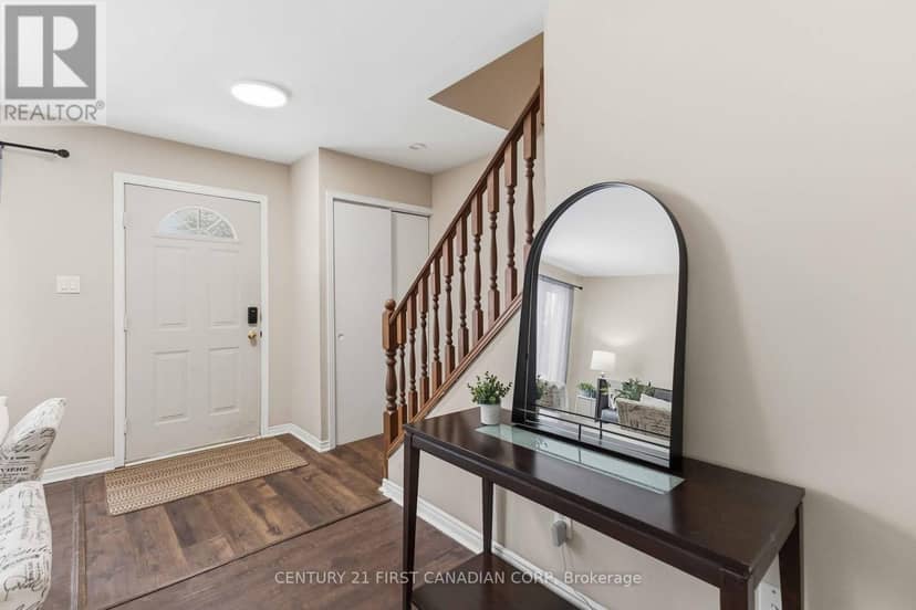 40 Culver Court — photo 2 of 34