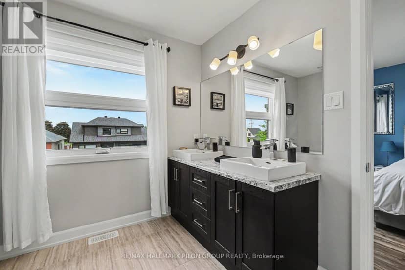 47 Nancy Street — photo 16 of 23