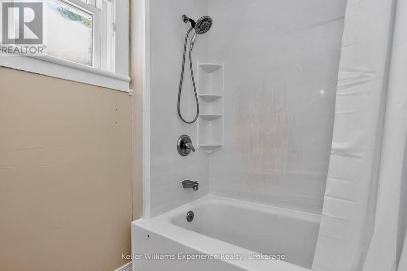 239 Oak Street — photo 23 of 40