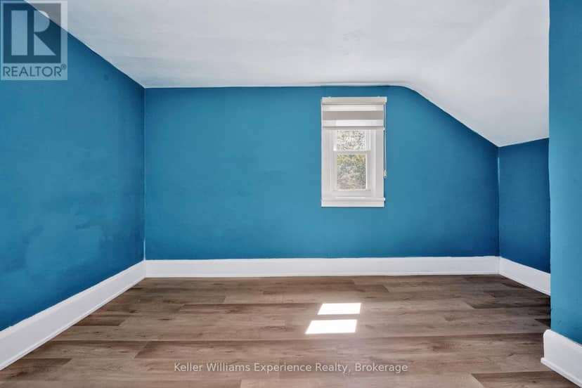 239 Oak Street — photo 29 of 40