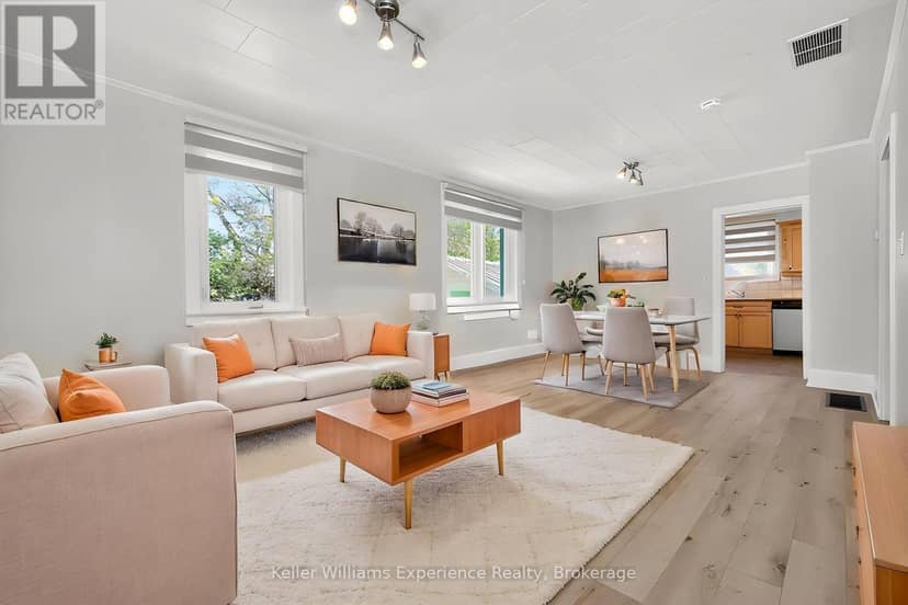 239 Oak Street — photo 7 of 40