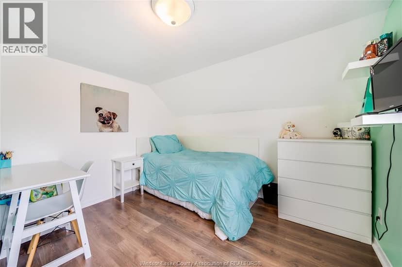 518 Arquette Avenue — photo 16 of 40