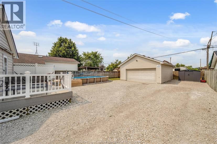 518 Arquette Avenue — photo 36 of 40