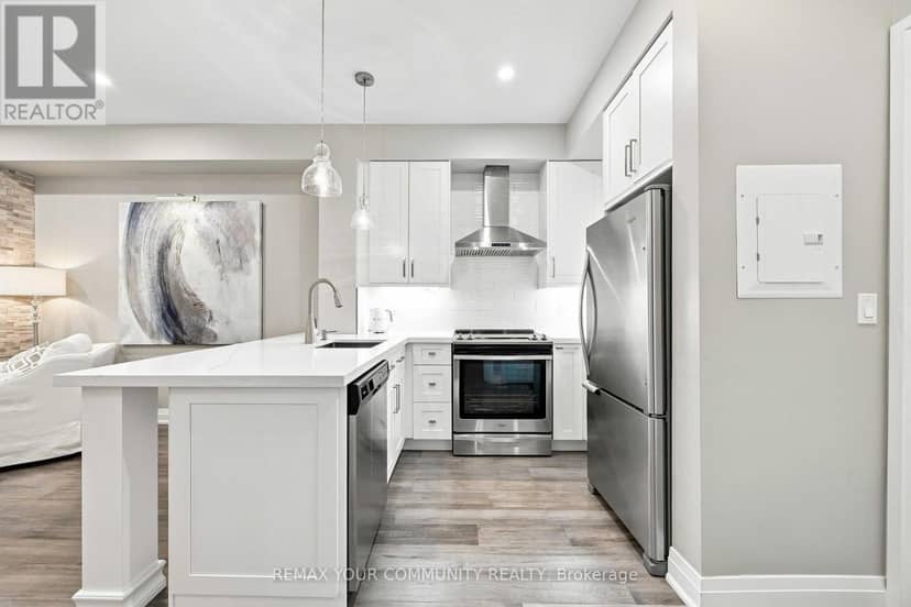 238 - 555 William Graham Drive — photo 15 of 39