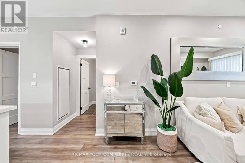 238 - 555 William Graham Drive — photo 17 of 39