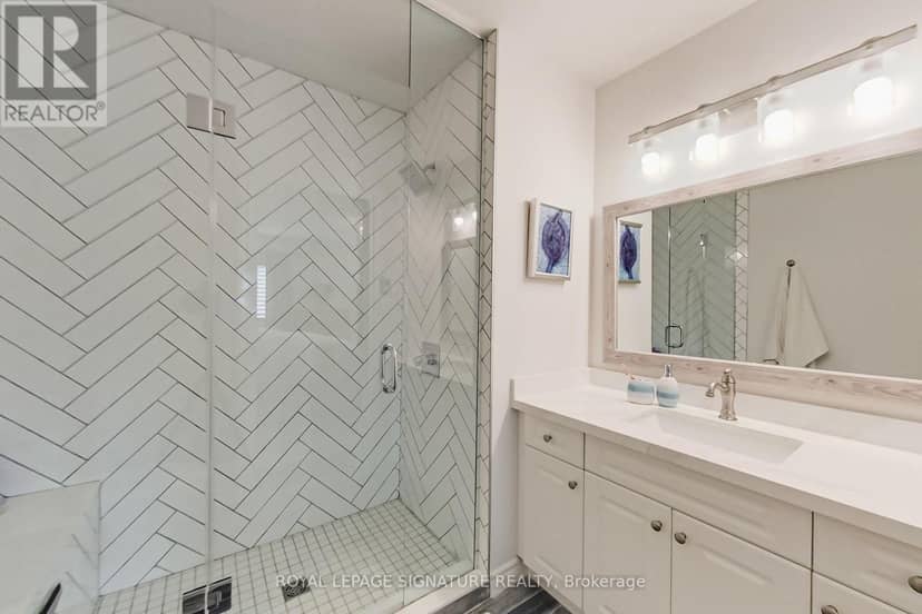 23 Silver Glen Boulevard — photo 22 of 40
