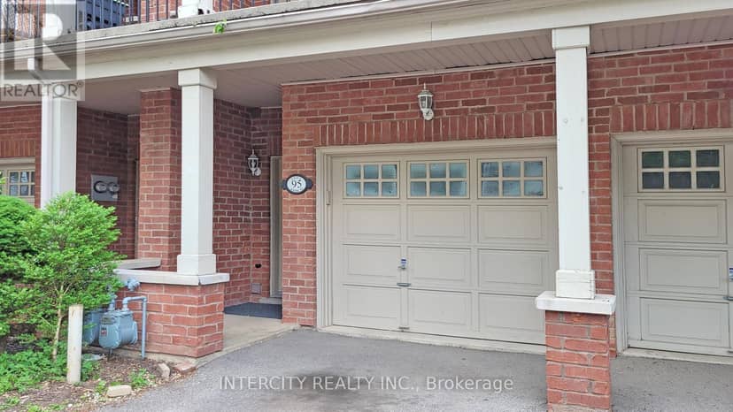 86 Lakeshore Road W — photo 10 of 40