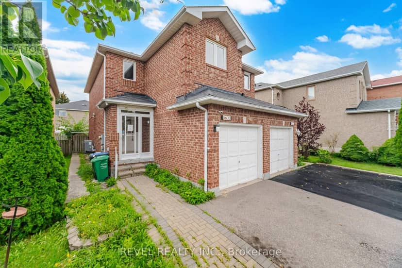 5633 Cortina Crescent — photo 2 of 38