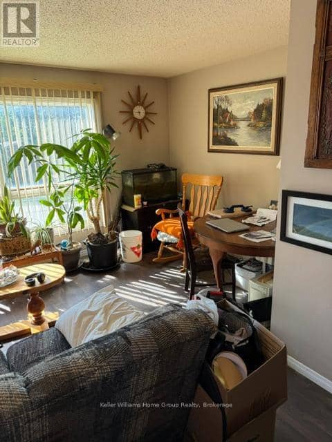 115 St George Street W — photo 14 of 25