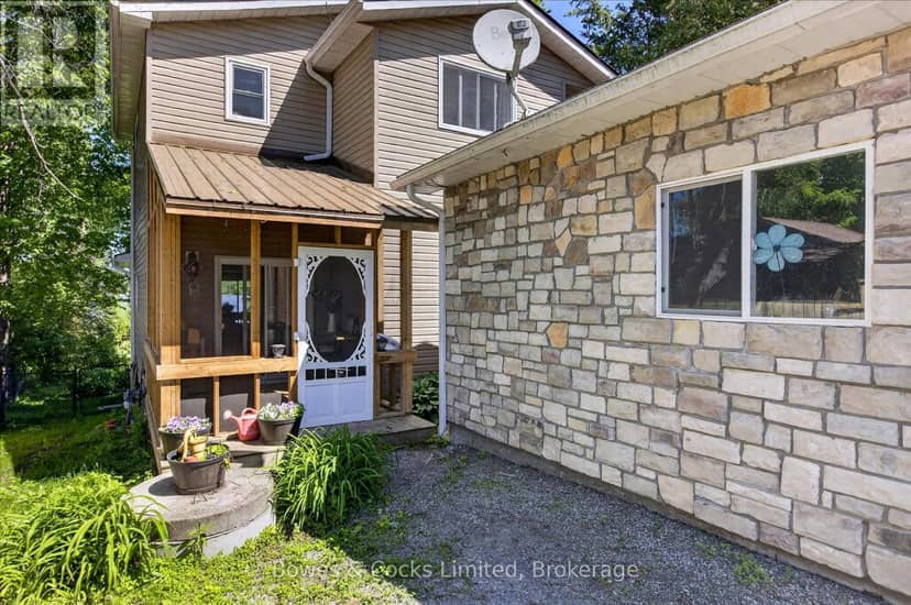 122 Maryland Drive — photo 9 of 40