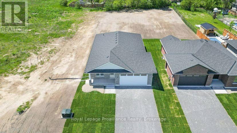 10 Dunmor Street — photo 37 of 40