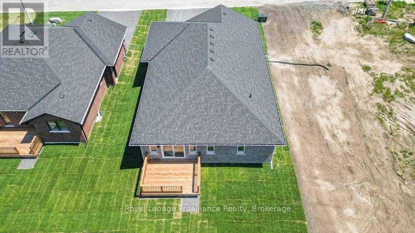 10 Dunmor Street — photo 40 of 40