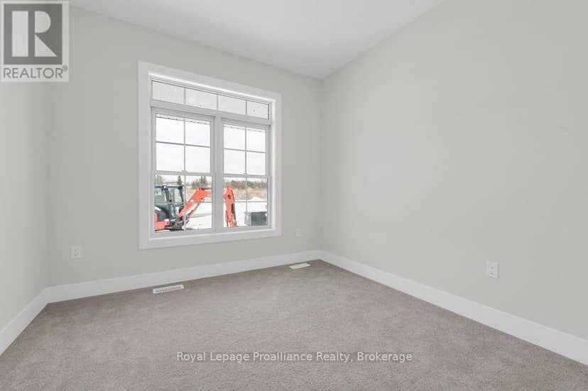 10 Dunmor Street — photo 9 of 40