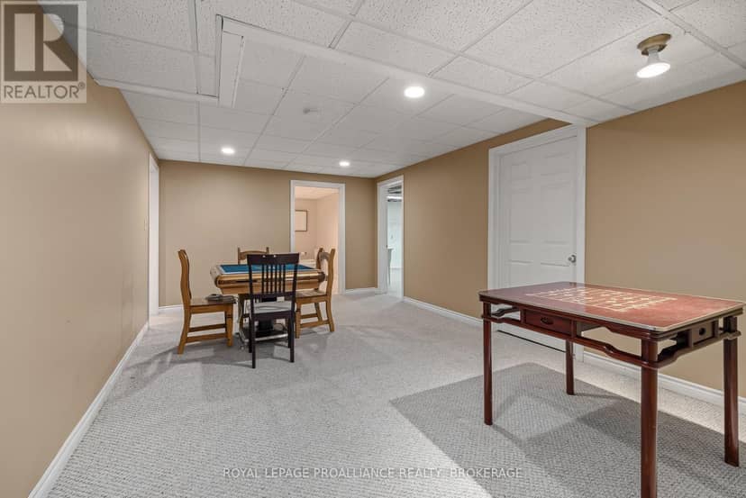116 Schenk Street — photo 36 of 40