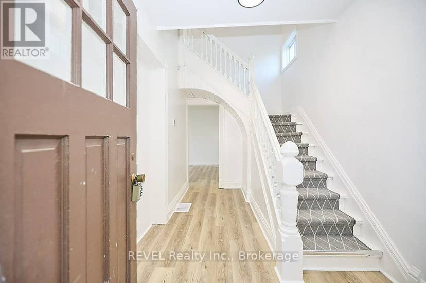 245 Stanton Street — photo 17 of 40