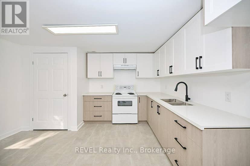 245 Stanton Street — photo 4 of 40