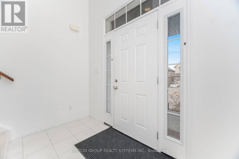 565 Sundew Drive — photo 3 of 35