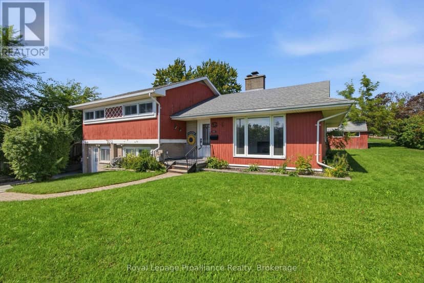 302 King Street — photo 1 of 26