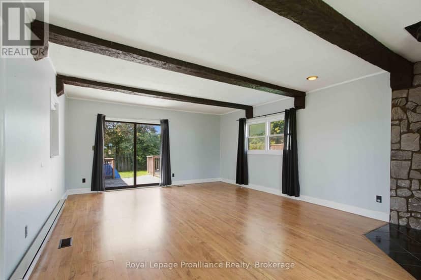 302 King Street — photo 12 of 26
