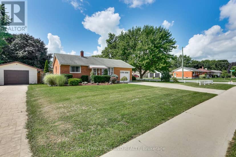 224 McKellar Street, Strathroy-Caradoc, photo 2