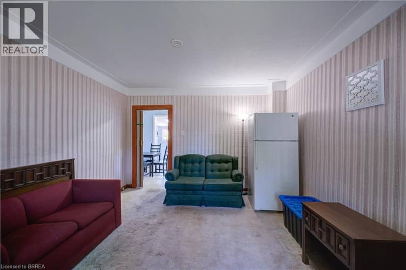 169 GEORGE Street — photo 12 of 40