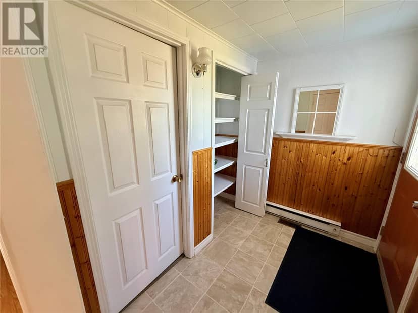 54 PREMIER Drive — photo 10 of 40