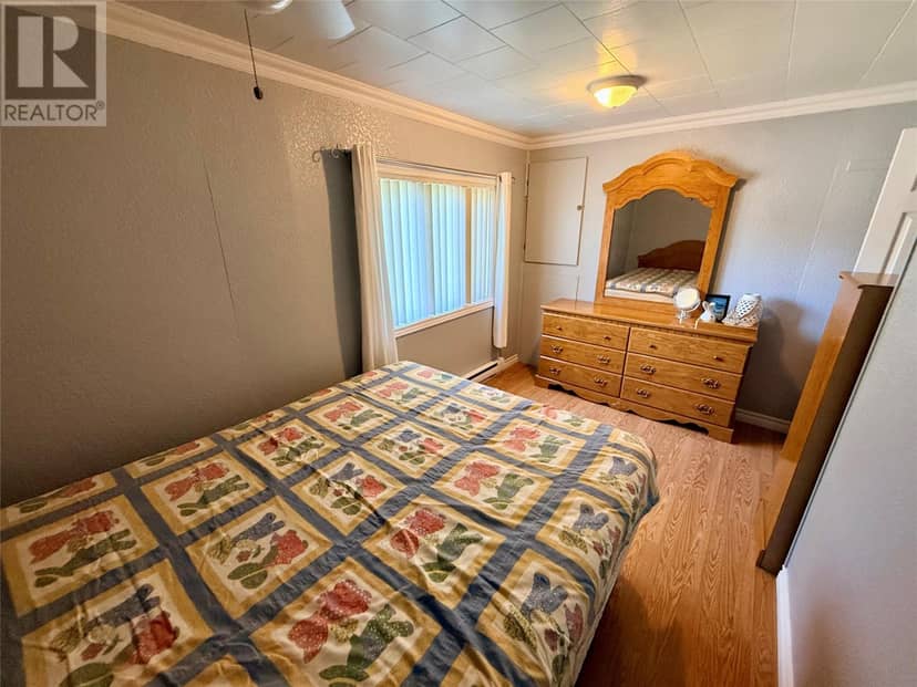 54 PREMIER Drive — photo 29 of 40