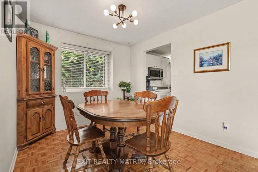 1887 Elmridge Drive — photo 10 of 32